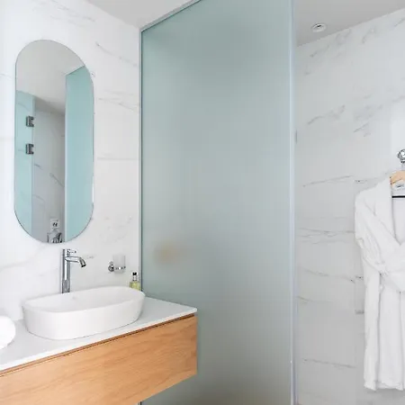 The & (adults Only) Szálloda 3*