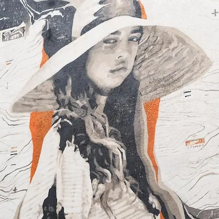 Готель The & (adults Only) 3*