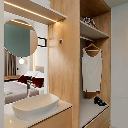 Hotel The & (adults Only)