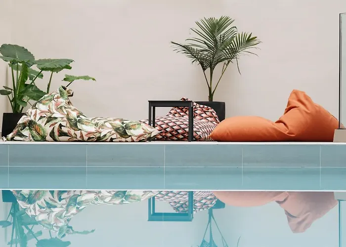 The & (adults Only) 3*